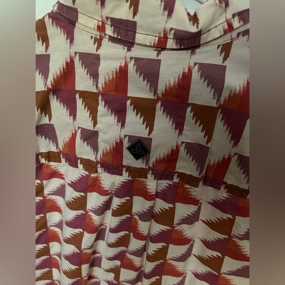 Mens Prana Short-Sleeve Button Up Shirt Triangle Print Small - Picture 6 of 9